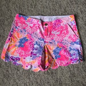 Lily Pulitzer Buttercup Shorts( 5’’ inseam) Size 6